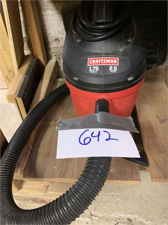 Craftsman Hand-Held Shop Vac 1.75HP 2.5 GAL Workshop Or Garage