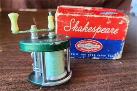 Vintage Shakespeare "Wonder Reel" in Original Box  Model 1921D