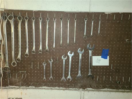 Large Lot of Closed End Wrenches 3/8 to 1-1/8