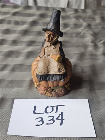 Tom Clark Creations 1988 "Cornelia" Gnome Figurine – Artist Signed in Ink