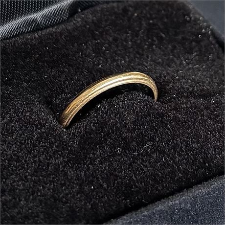 14K Yellow Gold Ribbed Edge Wedding Band Ring - Size 7 - 1.39g
