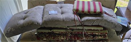 Outdoor Cushions Sizes, Color & Style Vary