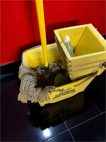 Yellow Plastic Rolling Mop Bucket With Wringer & Mop