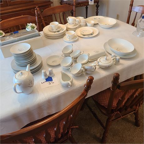 Kaysons China Golden Rhapsody Pattern - 40+Pieces