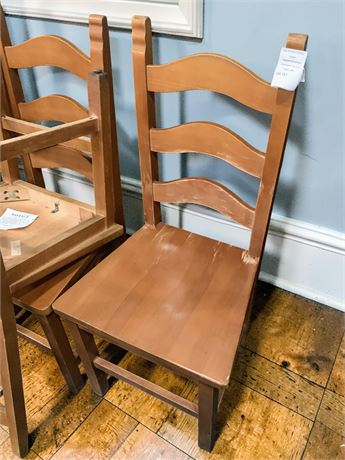 A.C. Furniture Company Natural Wood Finish Ladderback Dining Chairs (Set of 4)