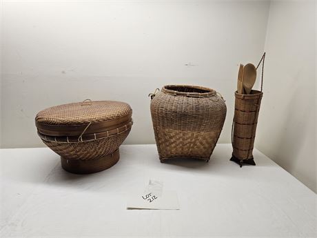 Thai Woven Bamboo Lidded Rice Basket / Rice Paddy Basket & More