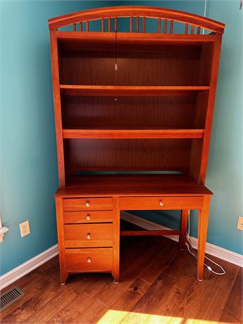 Stanley Furniture Cherry Wood Student Desk