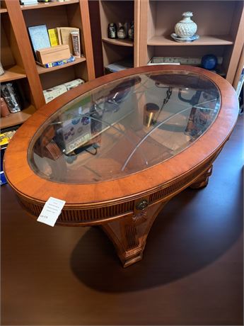Wood Oval Coffee Table W/Glass Top & Shelf Underneath