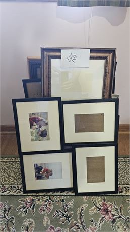 Mixed Size Picture Frame Lot