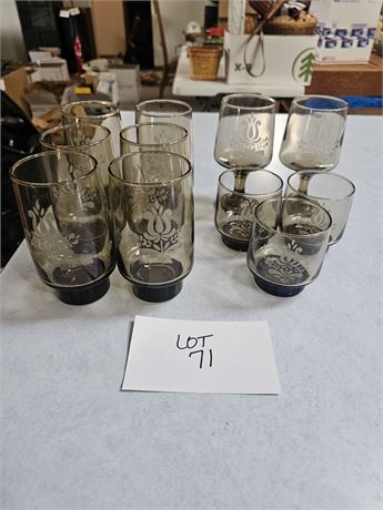 Pfaltzgraff Village Brown Etched Drinking Glasses