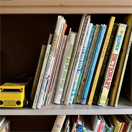 Mixed Lot of Children's Books - Vintage, Picture Books, Arthur Stories and More
