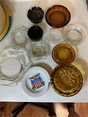 Lot of Vintage Ash Trays