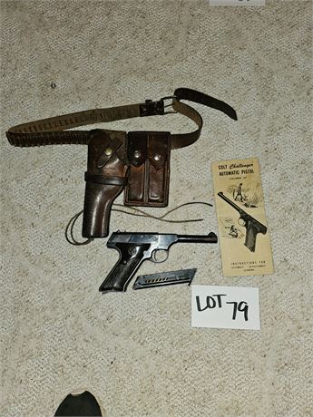 Colt Challenger Automatic Pistol .22 Caliber with 3 Clips/X-25 Laurence Holster