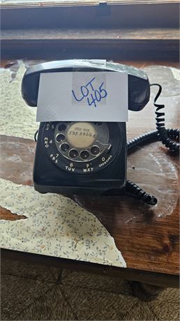 Vintage Black Rotary Phone