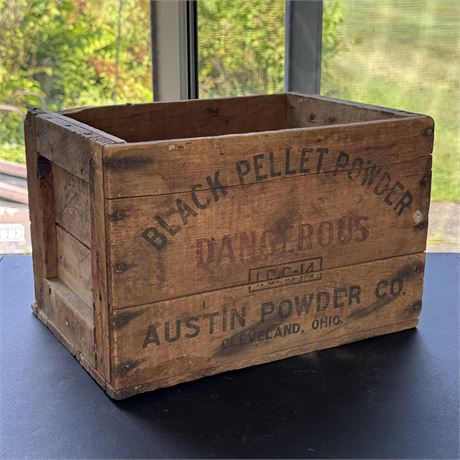 Antique Austin Powder Co. Black Pellet Powder Wood Shipping Crate