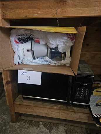 Kenmore Microwave & Bunn Coffee Maker