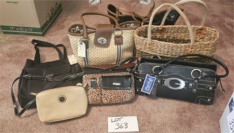 Ladies Mixed Purse Lot
