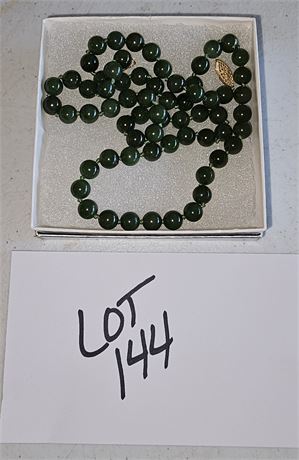 Green Jade 14K Clasp Bead Necklace