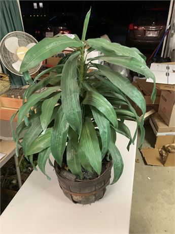 Artificial/Fake Potted Plant Dracaena Frangrans