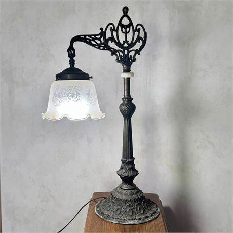 Art Nouveau Bridge Arm Cast Floral Bronze Base Table Lamp