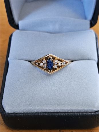 10K Gold Ladies Blue Sapphire & Diamond Ring Size 7