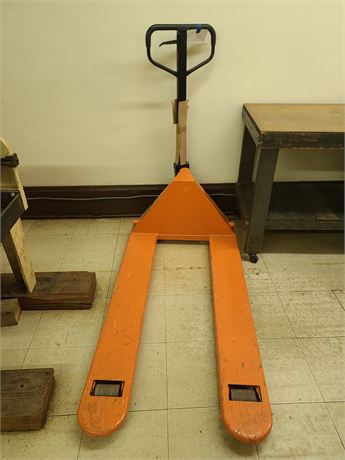 Central Hydraulics 2.5 Ton Pallet Jack