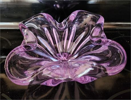 Vintage Tiffin Alexandrite Glass Bowl