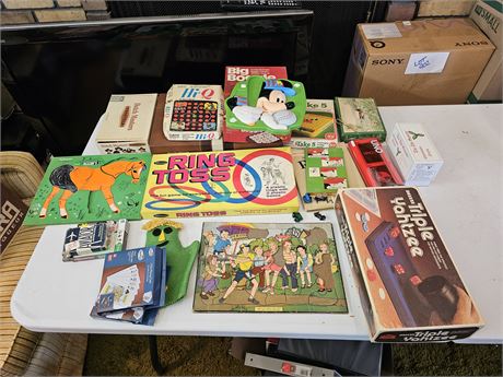 Vintage Kids Puzzles / Drum & Board Games