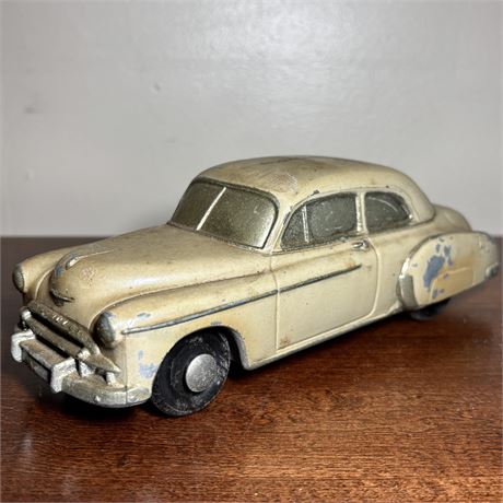 Banthrico Pot Metal Promo Advertising Coin Bank w/ Key