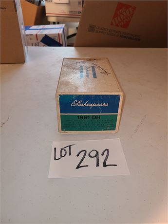 Shakespeare 1961 DH Reel with Box