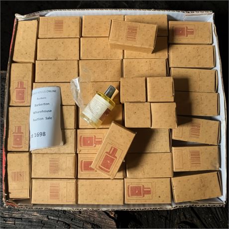 Holiday Evergreen Scented Oil Lot