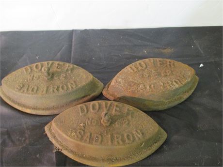 3 Vintage Genuine Marked DOVER No 62 Cast Sad Irons