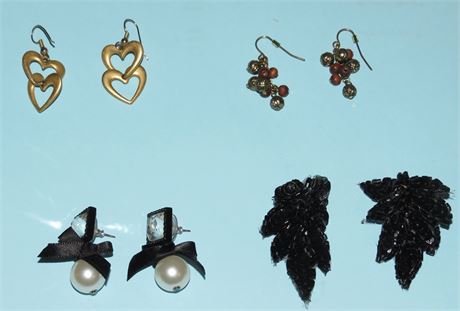 4 Earrings