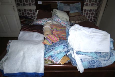 Linen Cleanout: Blankets, Pillows, Sheets
