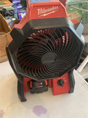 Milwaukee Job Site Fan With Battery No Charger