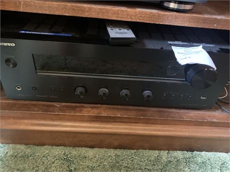 Onkyo Network Stereo A/V Receiver Model TX-8050