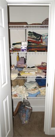 Closet Cleanout: Placemats, Tablecloths, Etc