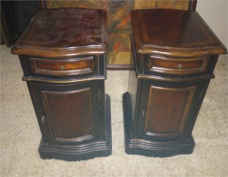 2 Small Tables