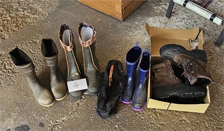 Baffin Rubber Boots & More Sizes Vary