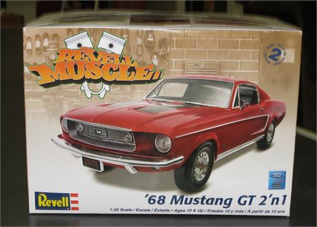 Revell '68 Mustang Model Car
