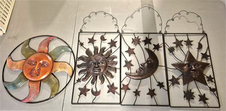 Metal Hanging Decor