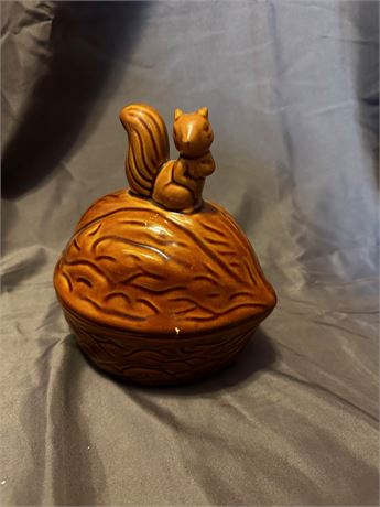 Squirrel with Nut Ceramic jar and lid