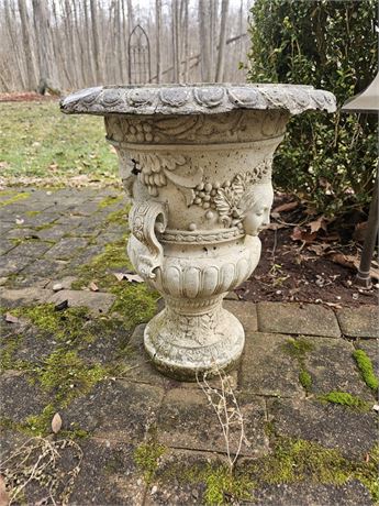 Plastic Outdoor Planter Urn Style