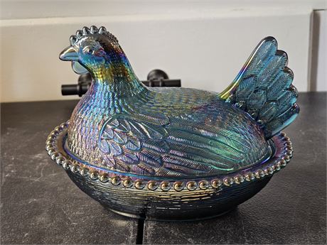 Indiana Glass Carnival Nesting Hen