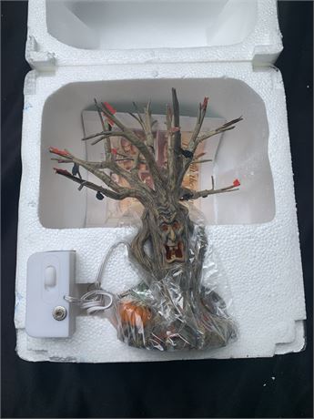 Department 56 Village Accessories Lil Spooky Tree Halloween Decoration