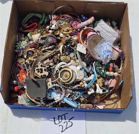 Flat Full Of Mixed Costume Jewelry Maker, Style & Color Vary- Necklaces