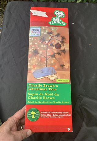 Peanuts Charlie Brown Christmas Tree Decoration