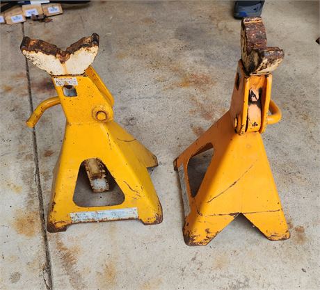 6 Ton Jack Stand Pair 2 of 2