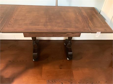 Oak Rolling Draw Leaf Table W/Trestle Legs