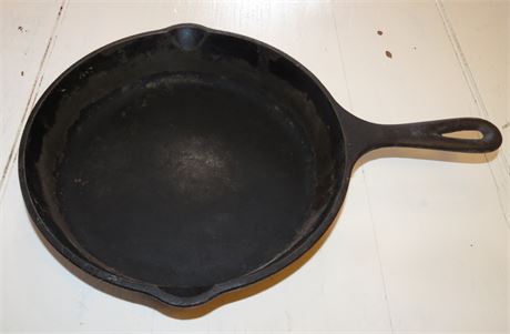 Lodge Cast Iron Skillet